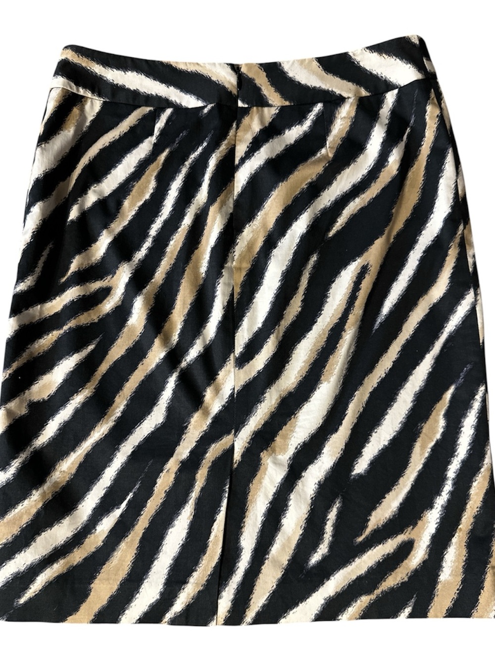 Talbots Animal Print Pencil Skirt.  Lined. Size 6 Petite. 30” Waist 22” Length